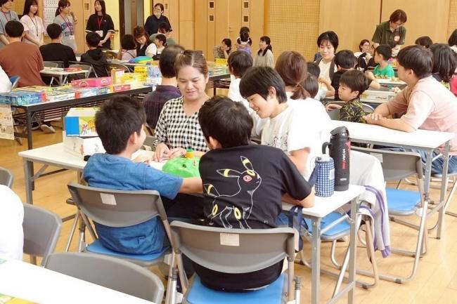 たくさんのファミリーで賑やかです